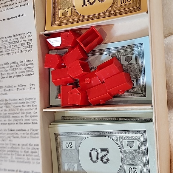 Vintage 1961 Parker Bros. Monopoly Game. - Picture 7 of 15